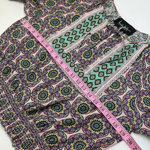 Nicole Miller Glassflower Silk Blend Peasant Top Blouse Medium Puff Slee… - Picture 13 of 16